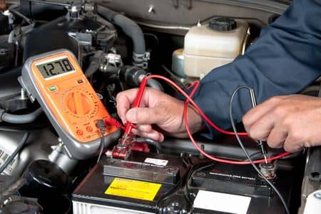 5 Benefits of Car Maintenance Services Thumbnail